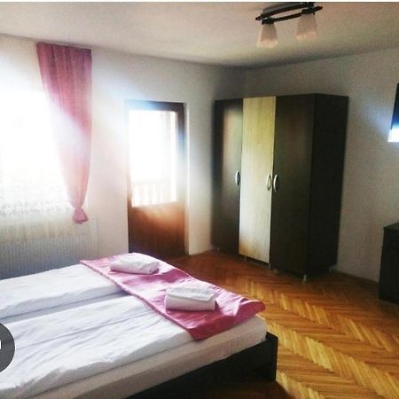 Vila Bianca Буштени Экстерьер фото